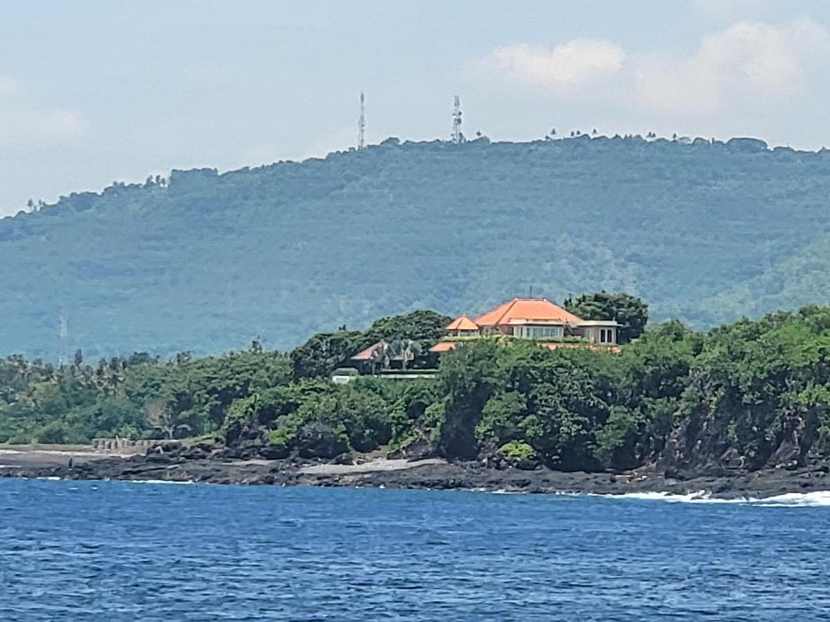 Raaga Samudra Villa Падангбай Екстериор снимка