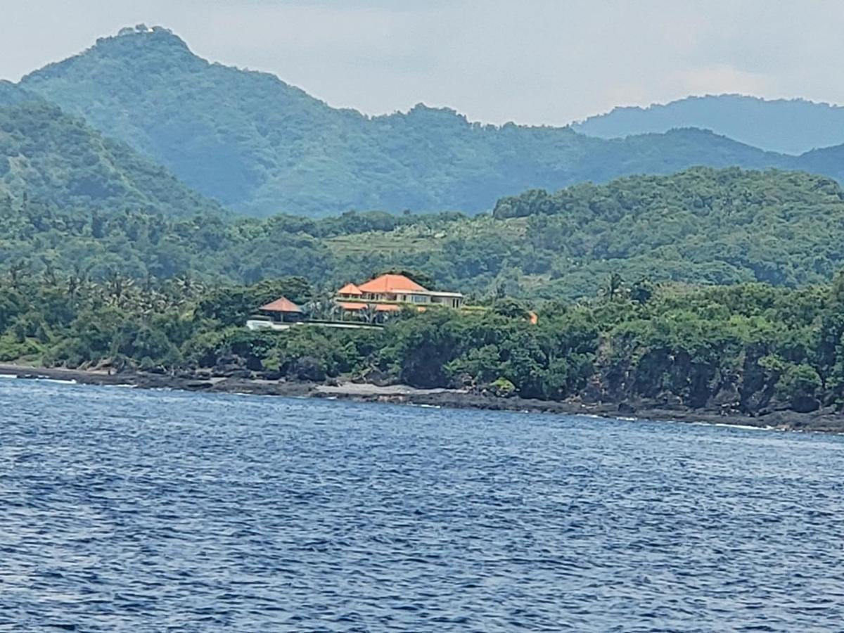 Raaga Samudra Villa Падангбай Екстериор снимка