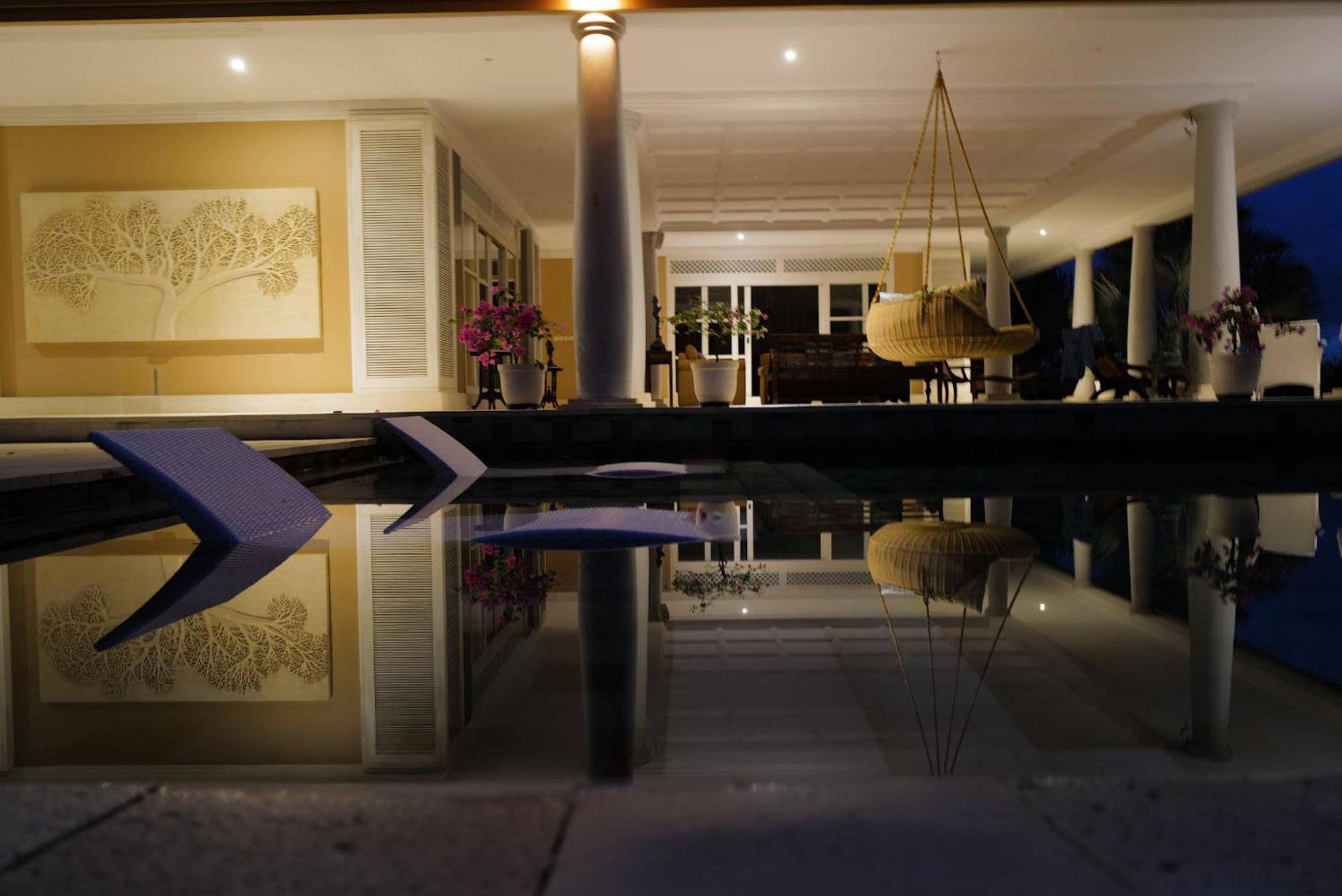Raaga Samudra Villa Падангбай Екстериор снимка