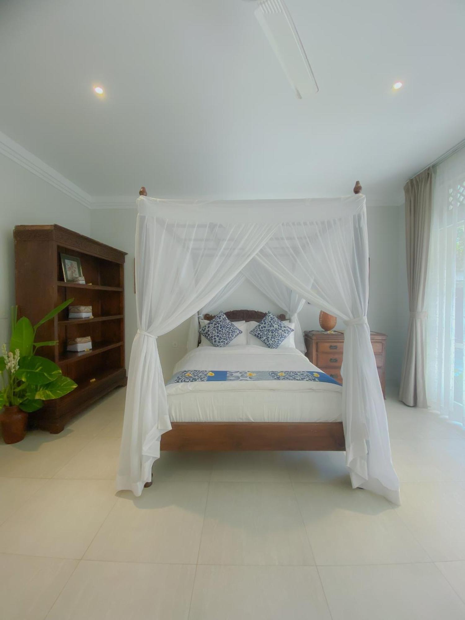 Raaga Samudra Villa Падангбай Екстериор снимка